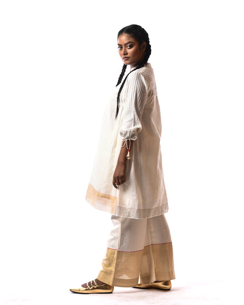 Anokhi set in Ivory - gold