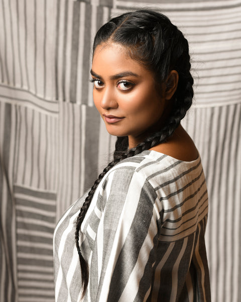 Kokila set in stripes