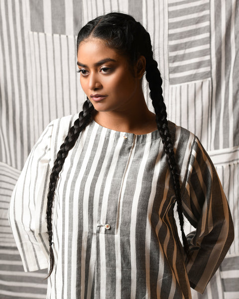 Kokila set in stripes