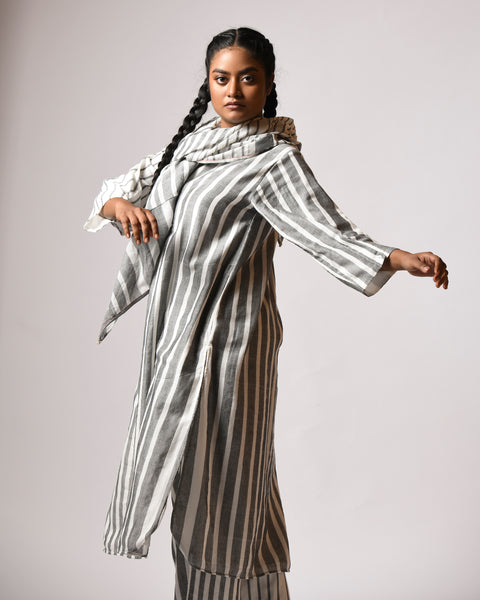 Kokila set in stripes