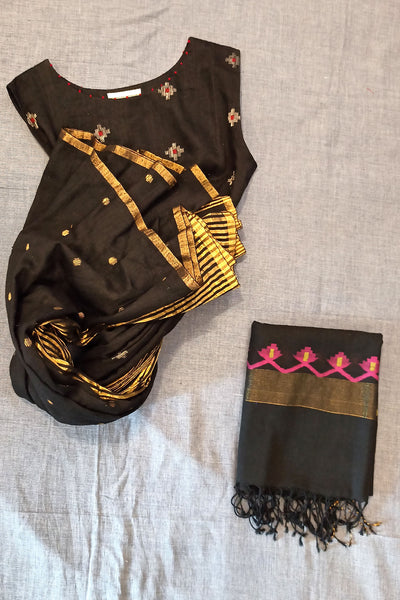 Scallop jamdani stole