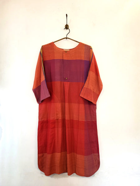 Kokila in Agomon woven checks