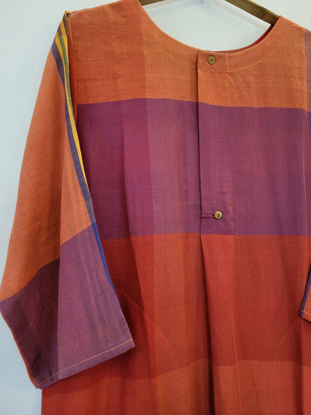 Kokila in Agomon woven checks